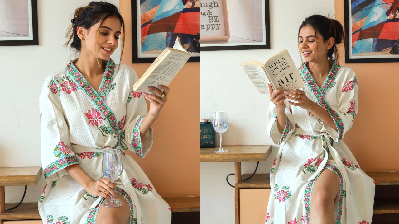 What is the Purpose of a Bathrobe? Jaipur Exclusive