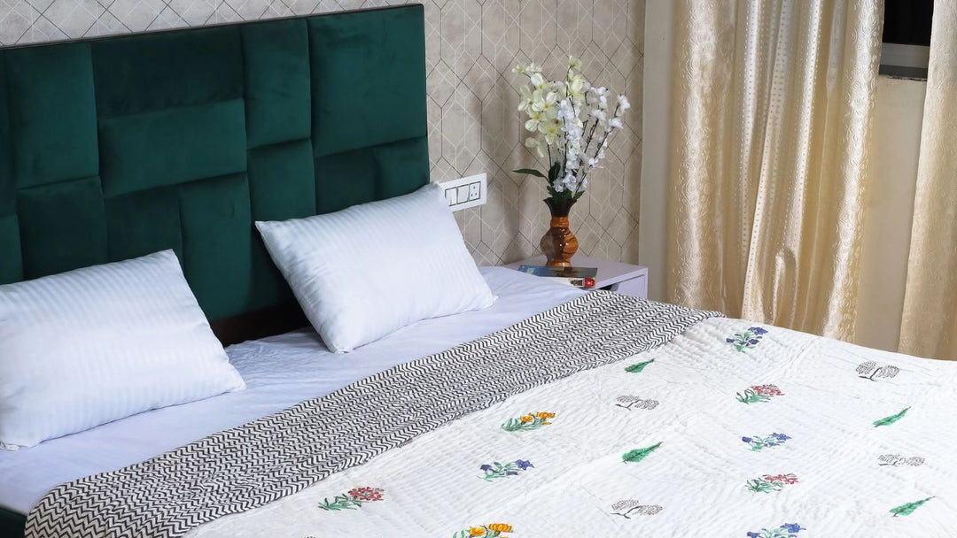 5 Beautiful Lightweight Jaipuri Quilts (Razai) for this Season