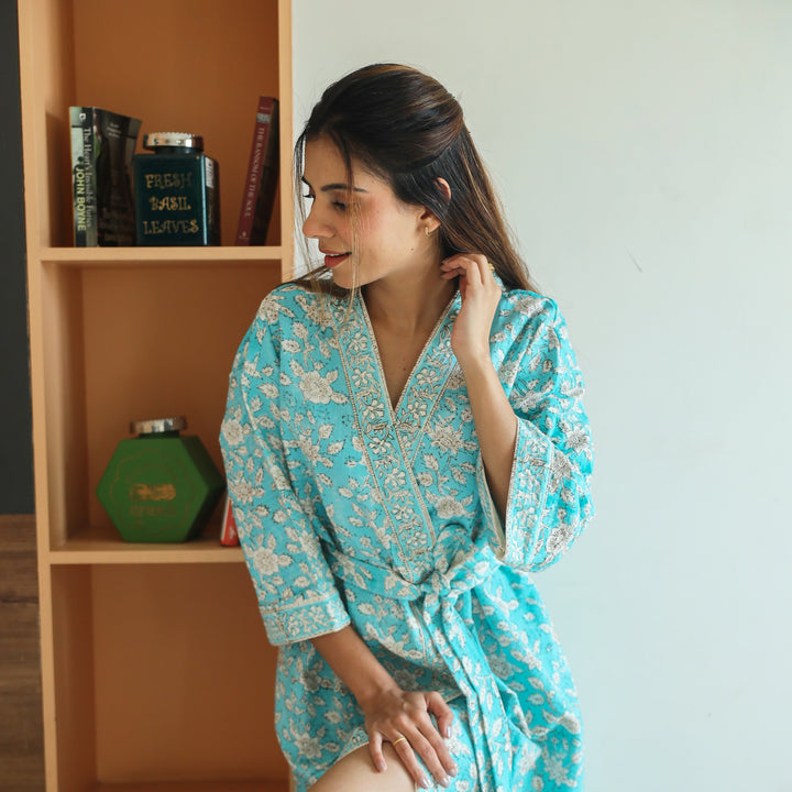 Sky Blue And White Flower Hand Print Bathrobe