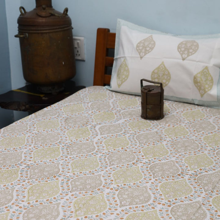 Bedsheets with Handblock Prints Classic Style for Your House